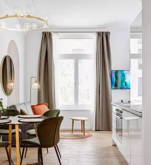 Arbio I Luxury Apartments In East Side Gallery