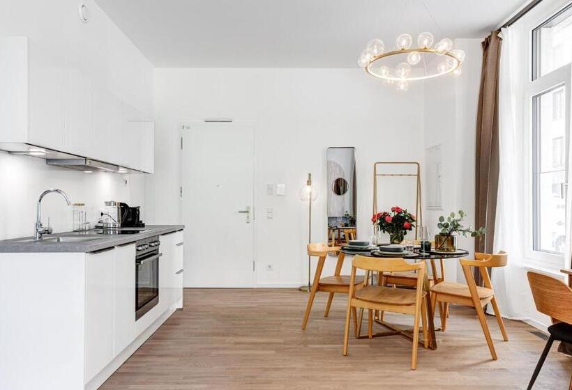 Arbio I Luxury Apartments In East Side Gallery