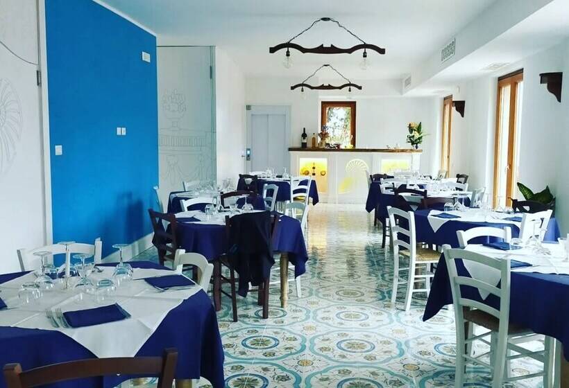 بنسيون Room In Bb  Elegant And Relaxing Farmhouse Nestled In The Heart Of Cilento