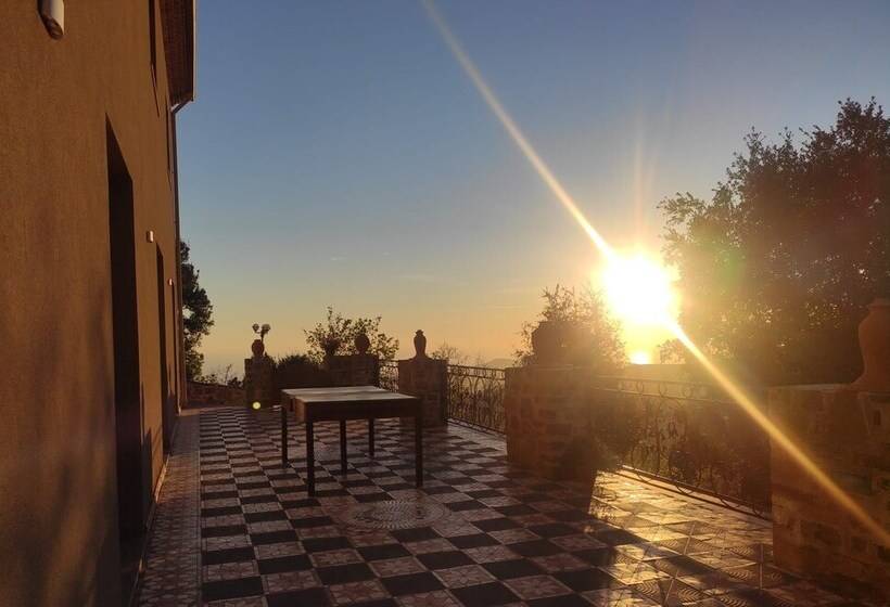 بنسيون Room In Bb  Elegant And Relaxing Farmhouse Nestled In The Heart Of Cilento