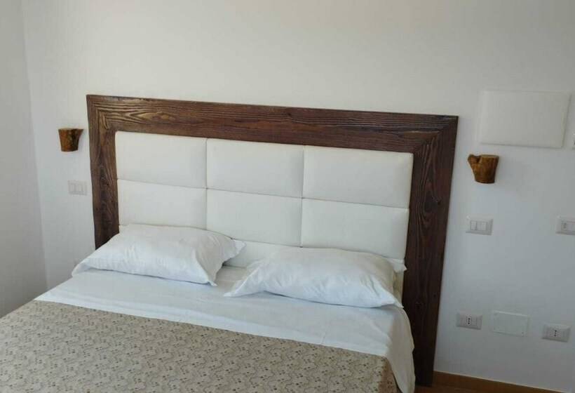 بنسيون Room In Bb  Elegant And Relaxing Farmhouse Nestled In The Heart Of Cilento