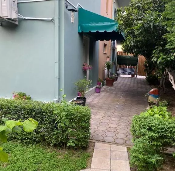 ペンション Vila Ajdinaj