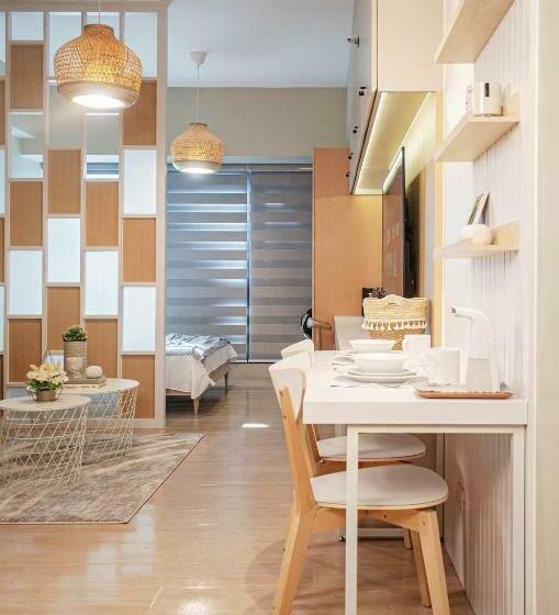 Cozy And Classy Studio Across Airport Terminal 3