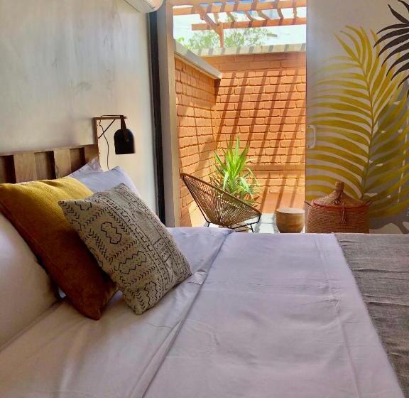 هتل Boma Lifestyle