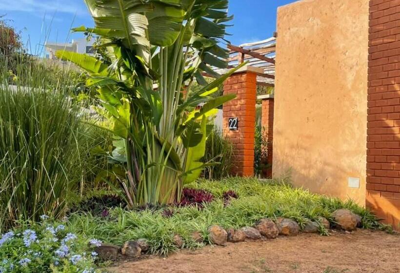 هتل Boma Lifestyle