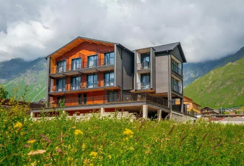 هتل Darchi Kazbegi