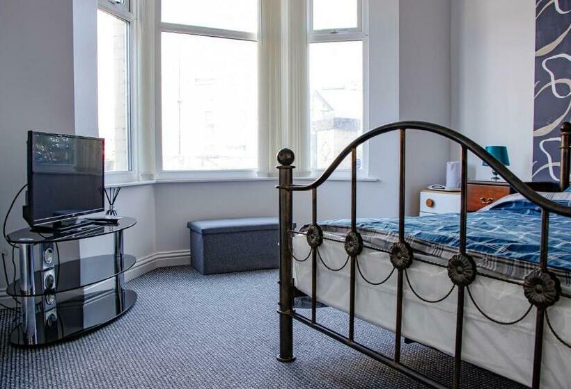 بنسيون 33 Turner Street