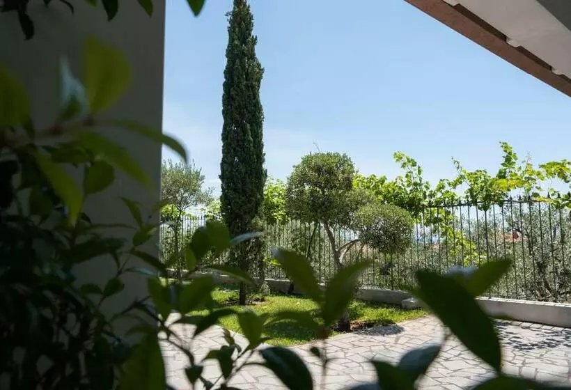 ペンション Lux Suite Sicily