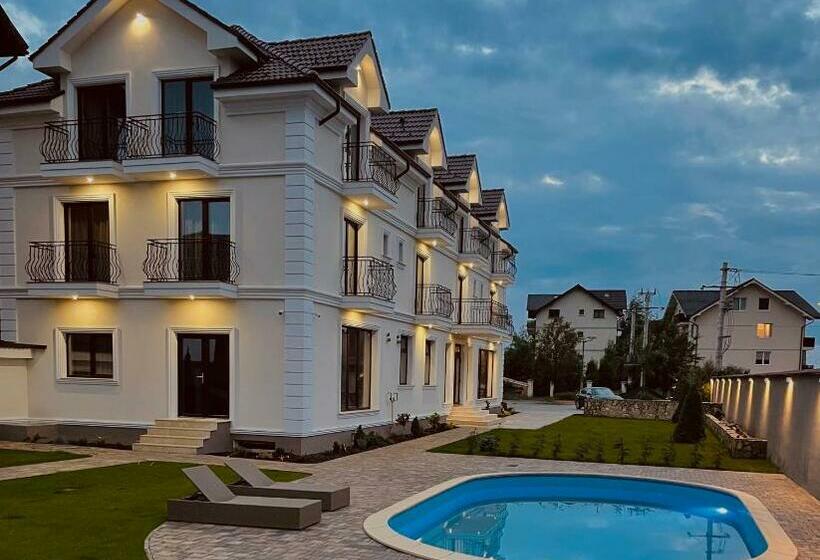 펜션 Royal Boutique