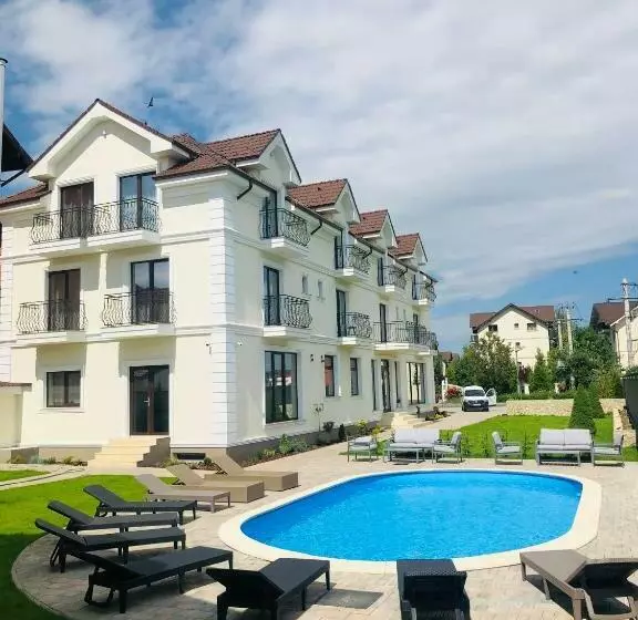 ペンション Royal Boutique