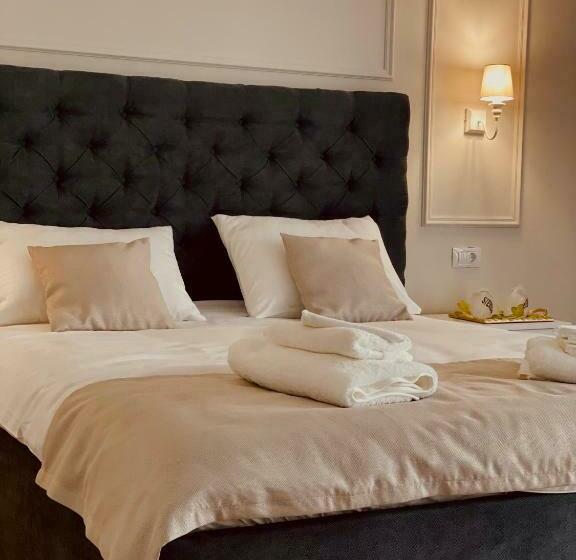 펜션 Royal Boutique