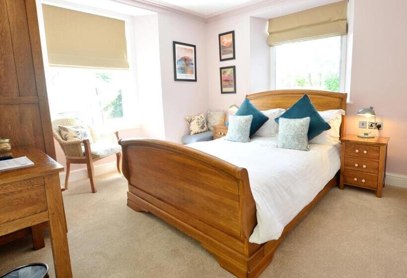 住宿加早餐  Fairfield House And Gardens