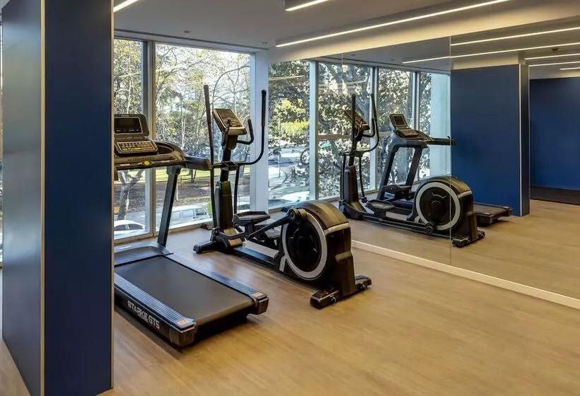 Hotelli Dazzler By Wyndham La Plata