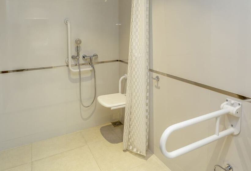 فندق Dazzler By Wyndham La Plata