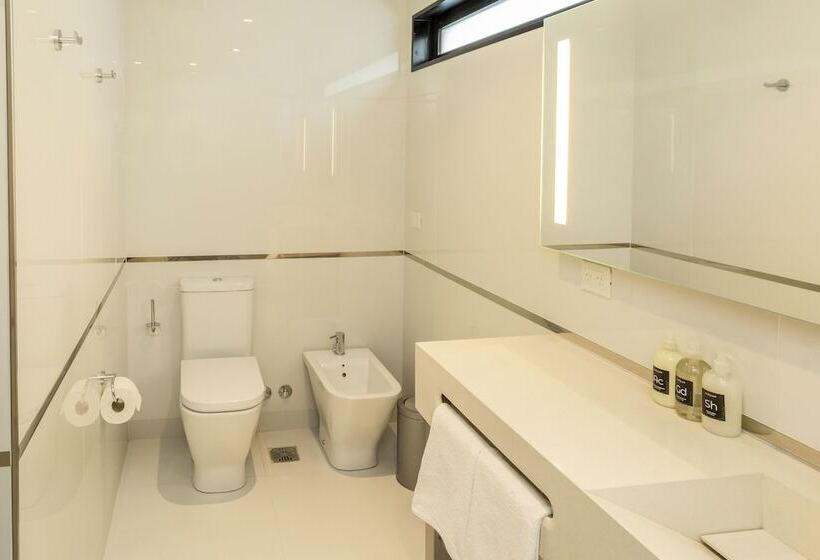 فندق Dazzler By Wyndham La Plata