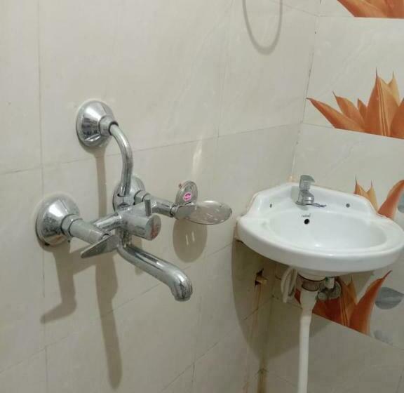 Hotel Geetanjali Buddha Resort By Wb Inn