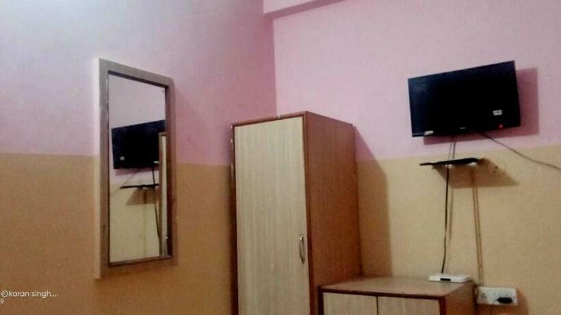 酒店 Spot On  Sanwariya