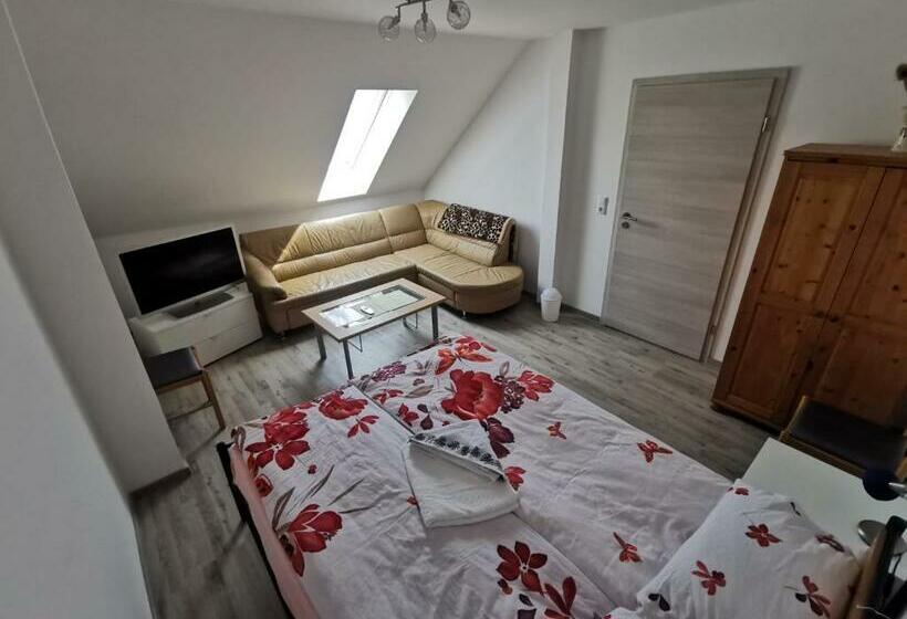 膳宿费 Schmetterling Zimmer