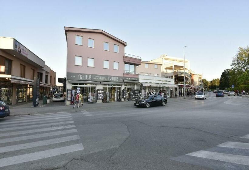 پانسیون Villa Klemo