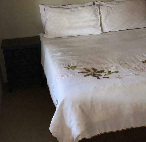 Bed & Breakfast Lux Contractors Accommodation