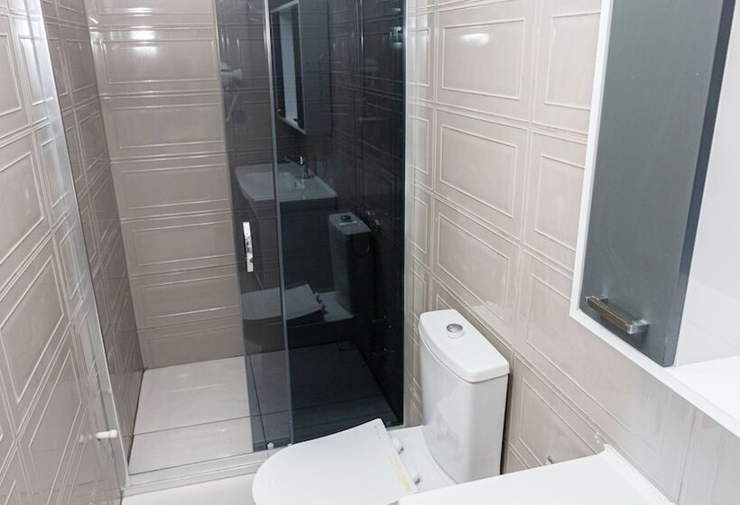 مبيت وإفطار Serender Bungalov