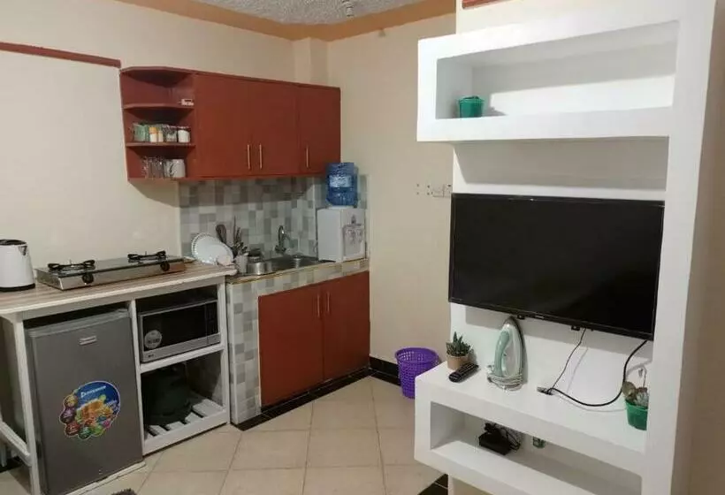 تختخواب و صبحانه Studio Bnb Apartment