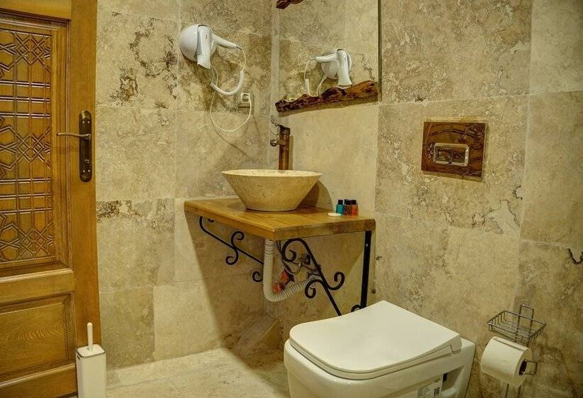 هتل Ala Stone House