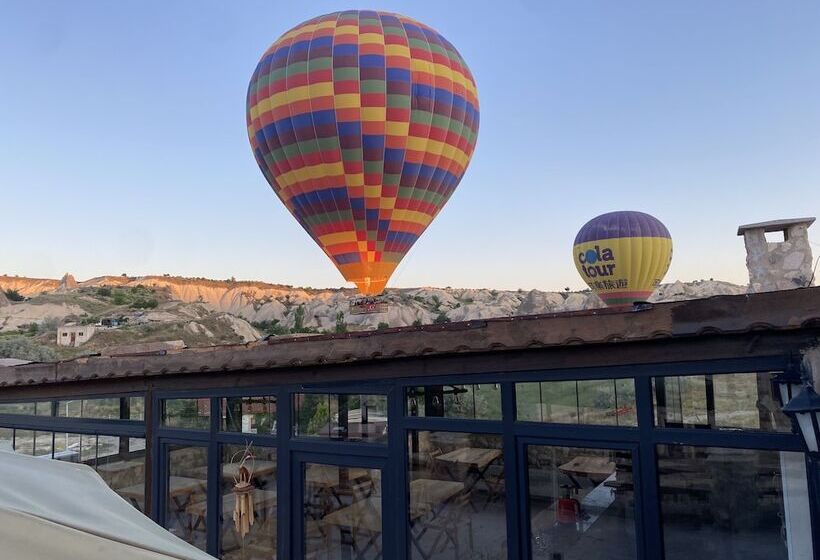 هتل Ala Stone House