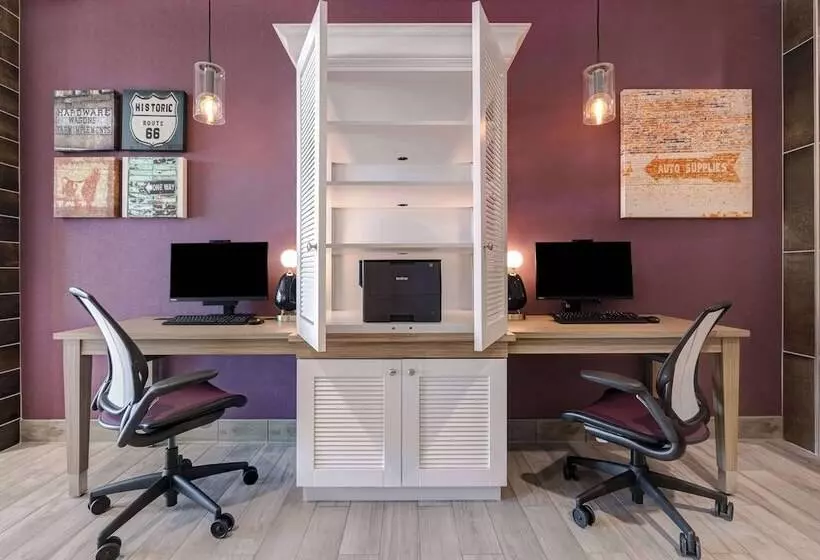 Hotelli Home2 Suites By Hilton Petaluma