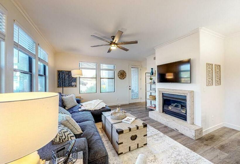 هتل Kierland Greens Retreat