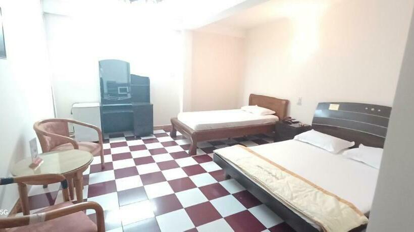 בית מלון כפרי Nhat Binh 2