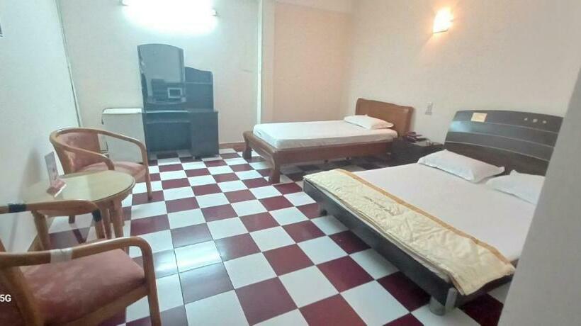 בית מלון כפרי Nhat Binh 2