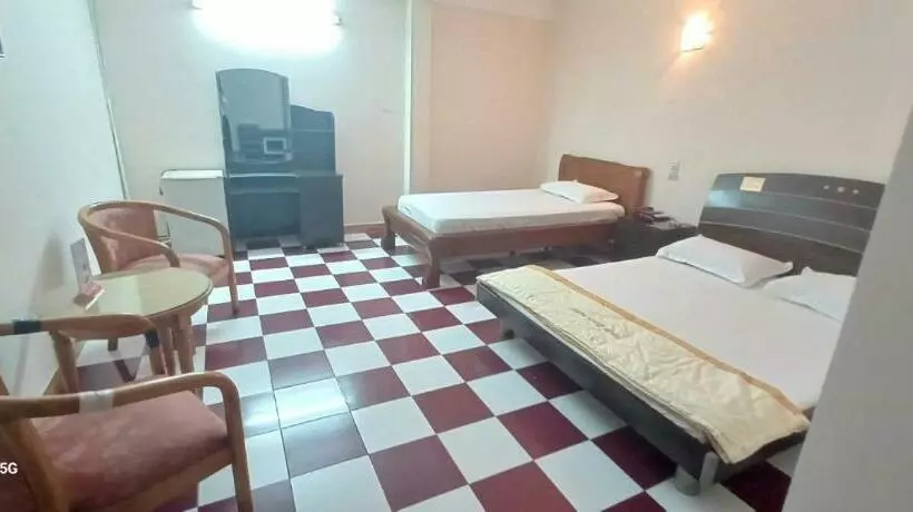 هتل Nhat Binh 2