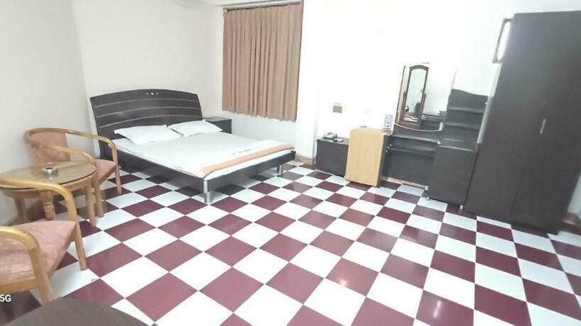 בית מלון כפרי Nhat Binh 2