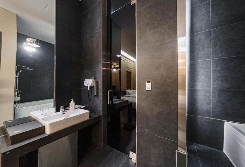 בית מלון כפרי Starhills