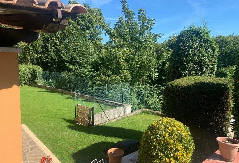 ペンション Guest House