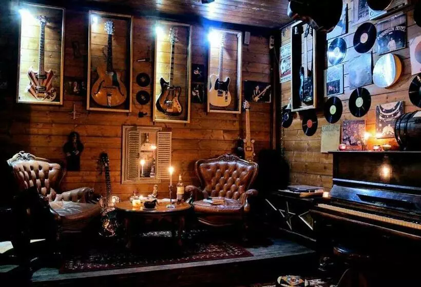 Pirola Music Ranch Guest House B&b