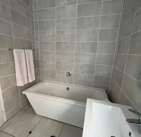 The Blyde Group Or Family