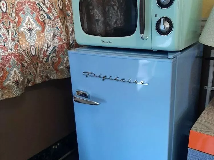 The New Star Motel   1950s Extended Stay Lodging And Retreat Center