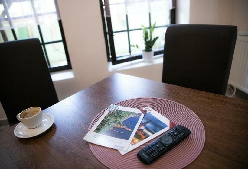 تختخواب و صبحانه Vila Mila