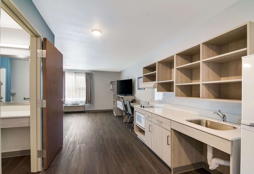 בית מלון כפרי Woodspring Suites Morrisville Raleigh Durham Airport