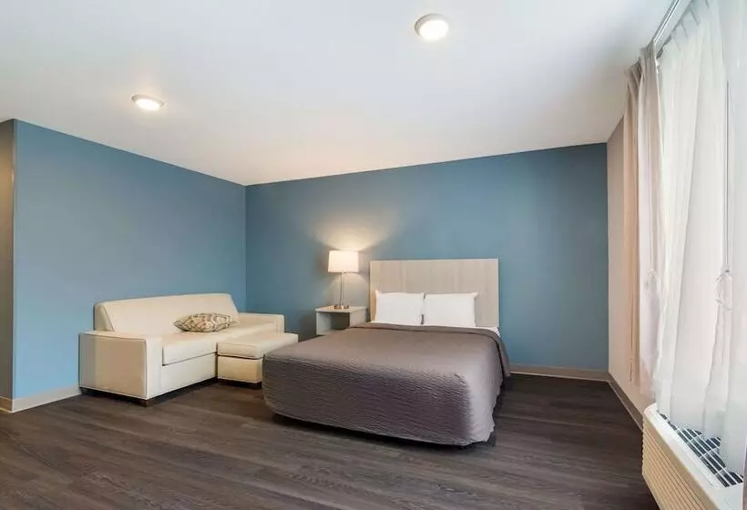 ホテル Woodspring Suites Morrisville Raleigh Durham Airport