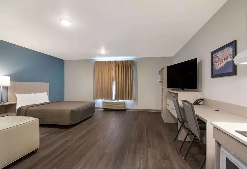 ホテル Woodspring Suites Morrisville Raleigh Durham Airport