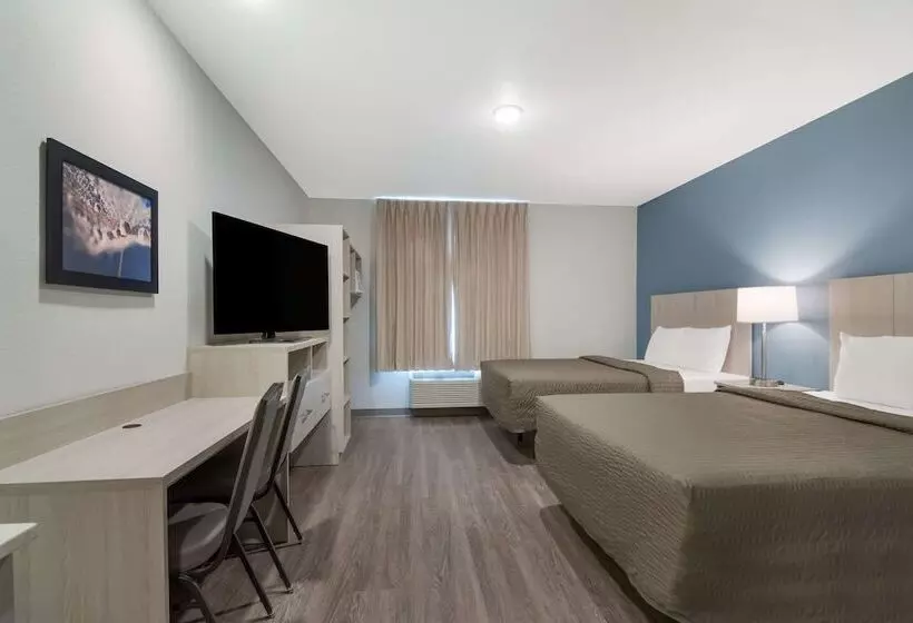 ホテル Woodspring Suites Morrisville Raleigh Durham Airport