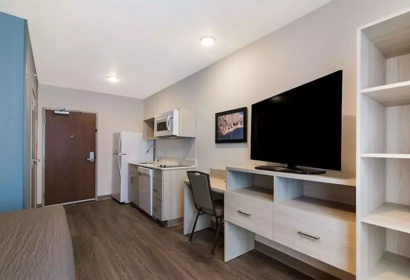 ホテル Woodspring Suites Morrisville Raleigh Durham Airport