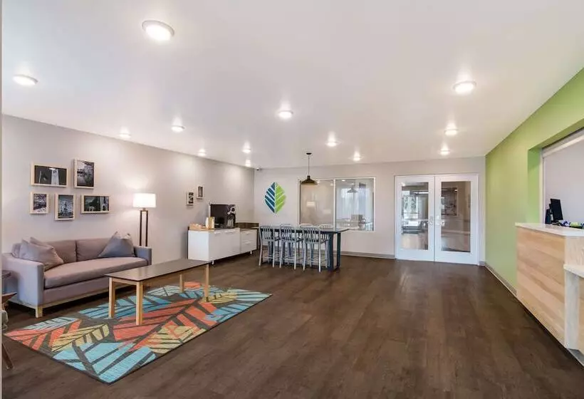 ホテル Woodspring Suites Morrisville Raleigh Durham Airport