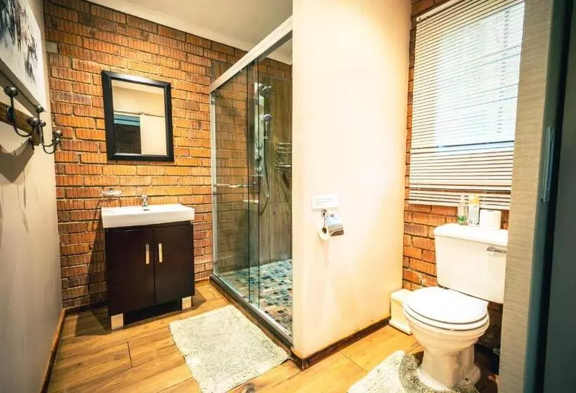 ペンション Titanic View   Place Of Peace