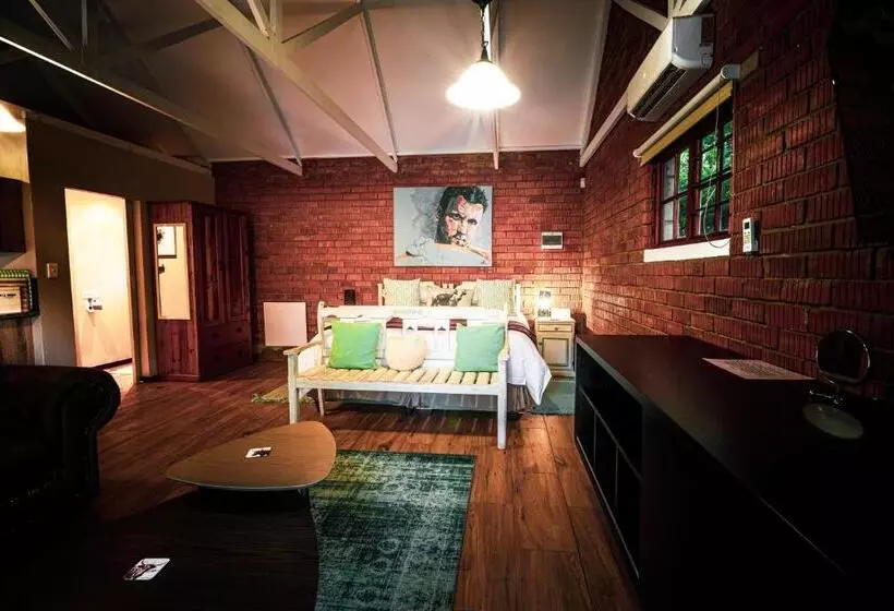 ペンション Titanic View   Place Of Peace