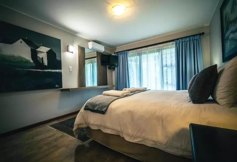 ペンション Titanic View   Place Of Peace