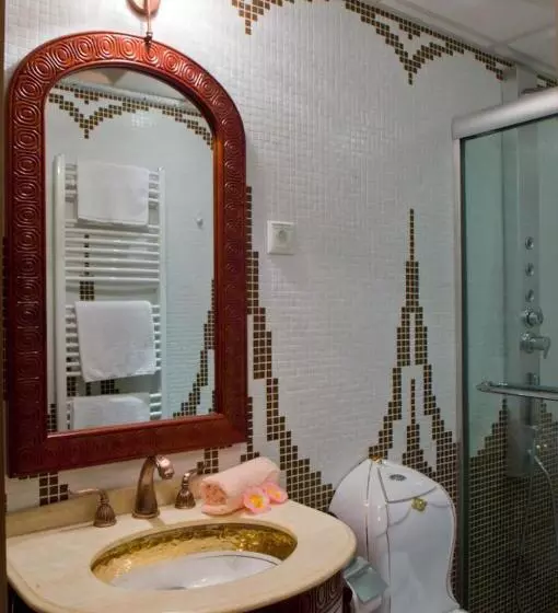 Amira Boutique Hotel Hévíz Wellness & Spa